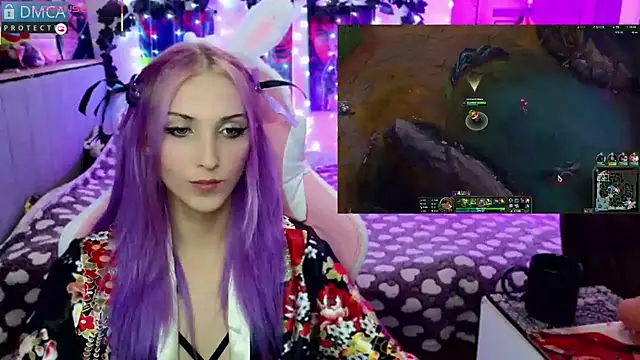 Snapshot of Violet_Noir chatting on January 2025 12:19:02 PM Violet Noir online show from January 2025 12:19:02 PM