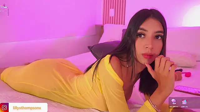 LillyThompson online show from November 2025 08:45:02 PM