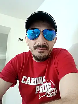 Adriandan1982 online show from April 2026 10:28:01 AM