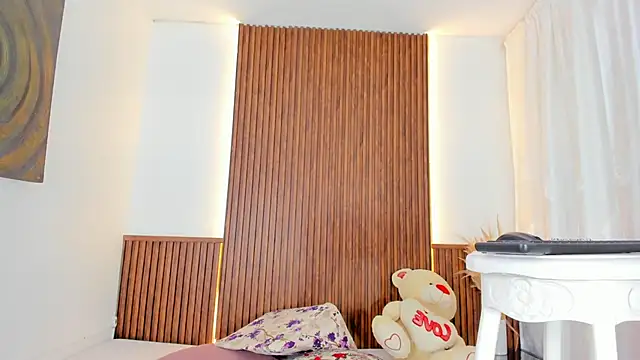 BunnyHotsx online show from October 2025 05:20:02 AM