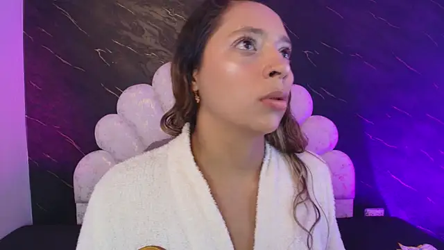  MiaBrown  online show from May 2026 12:12:02 PM