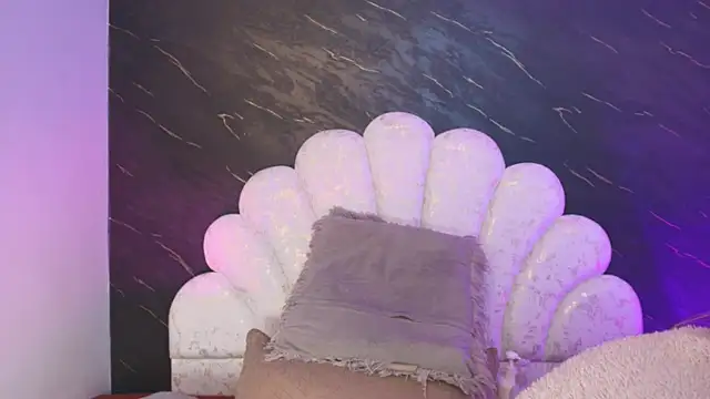  MiaBrown  online show from March 2026 12:05:01 PM