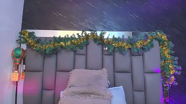  MiaBrown  online show from December 2025 12:07:02 PM