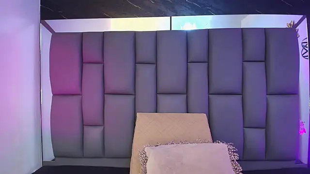  MiaBrown  online show from March 2026 12:11:02 PM