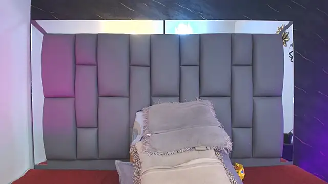  MiaBrown  online show from January 2026 12:09:01 PM