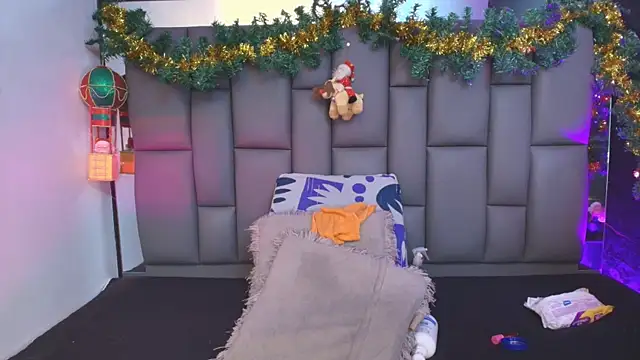  MiaBrown  online show from December 2025 12:06:01 PM