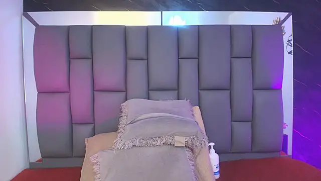  MiaBrown  online show from February 2026 12:06:02 PM