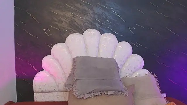  MiaBrown  online show from March 2026 12:06:01 PM