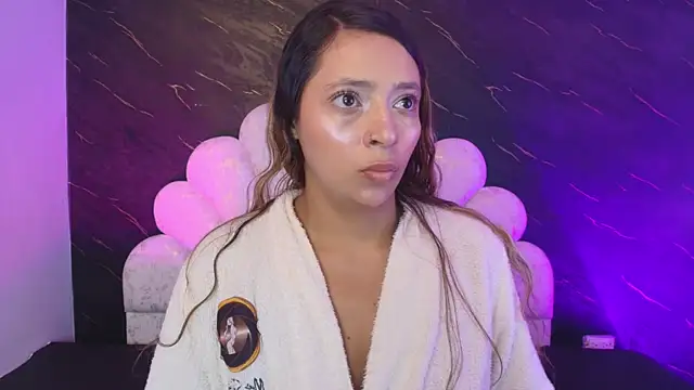  MiaBrown  online show from May 2026 12:01:02 PM