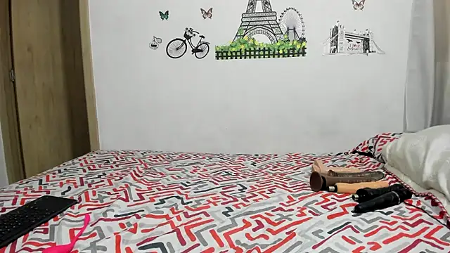 Snapshot of carlos_and_diana chatting on May 2026 06:00:01 PM carlos and diana online show from May 2026 06:00:01 PM