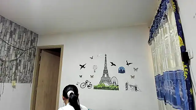 carlos and diana online show from October 2025 05:01:02 PM