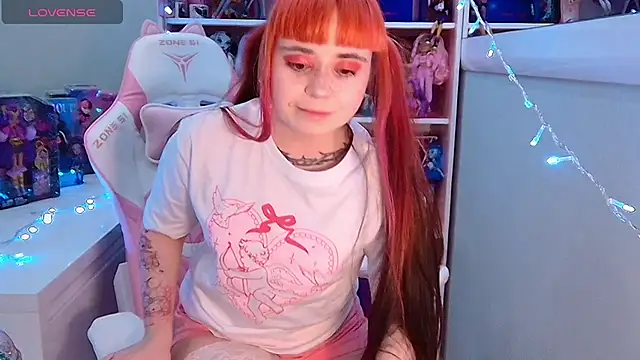 Naomi Storm online show from February 2026 10:01:02 PM