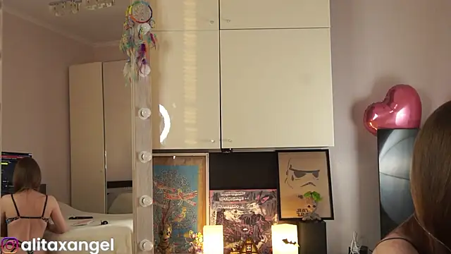 AlitaXAngelic online show from April 2026 04:49:01 PM