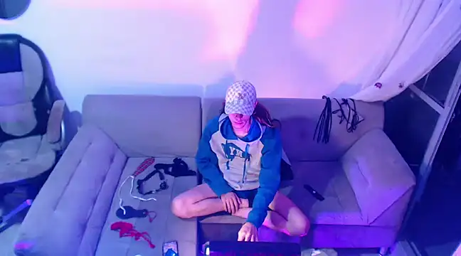 dussan online show from February 2025 02:41:02 AM