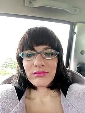 Emyly83 online show from October 2025 10:03:01 AM