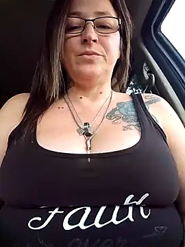 angelbaby1998 online show from December 2025 11:40:02 PM