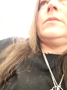 angelbaby1998 online show from October 2025 01:59:01 AM