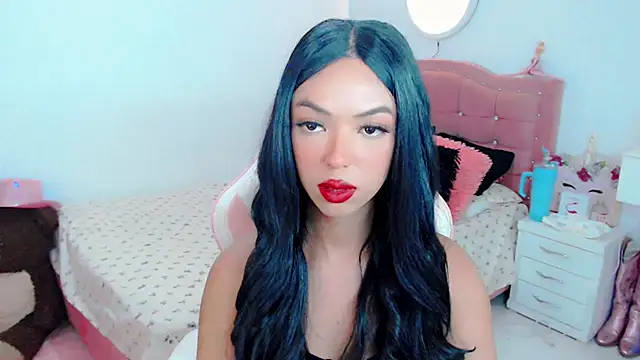 Tanedra collings online show from September 2025 03:01:01 AM