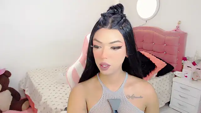 Tanedra collings online show from September 2025 03:34:02 AM