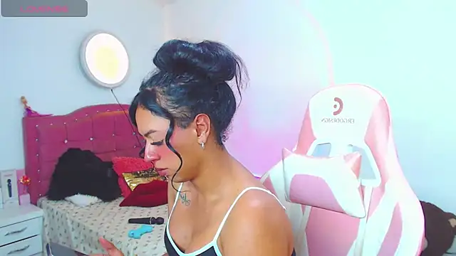 Tanedra collings online show from May 2026 02:20:01 AM