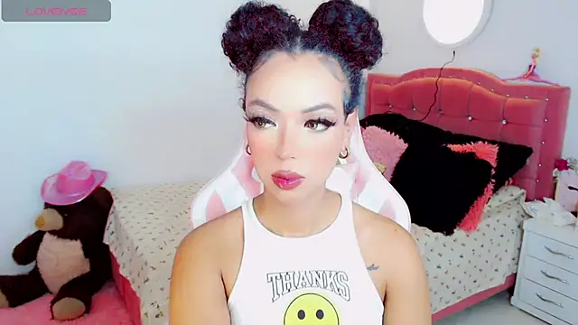 Tanedra collings online show from October 2025 12:57:02 AM