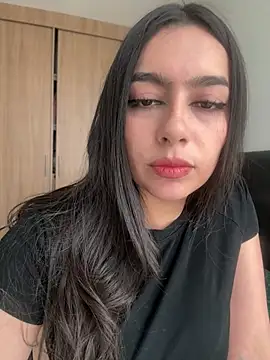 Nicollemays online show from February 2026 04:26:01 PM