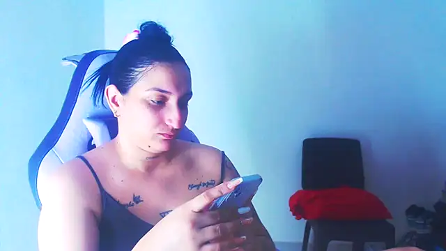 liz dirty online show from June 2026 09:52:02 PM