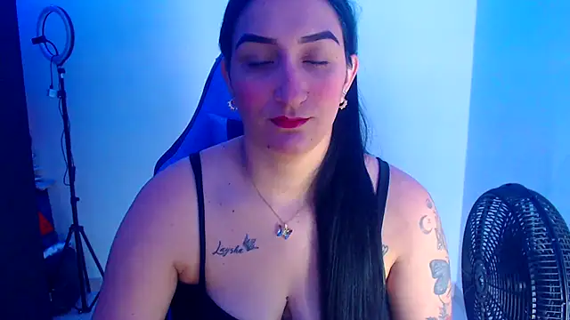 Snapshot of liz_dirty chatting on September 2025 10:31:02 PM liz dirty online show from September 2025 10:31:02 PM