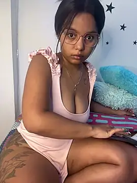 Aleja DANS online show from March 2026 12:38:02 PM