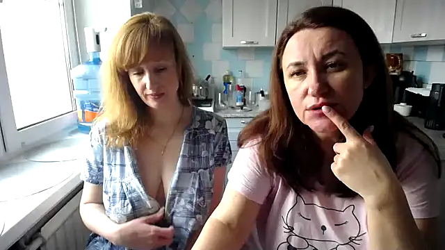 Snapshot of DonnaMagdalena chatting on March 2025 09:29:01 AM DonnaMagdalena online show from March 2025 09:29:01 AM