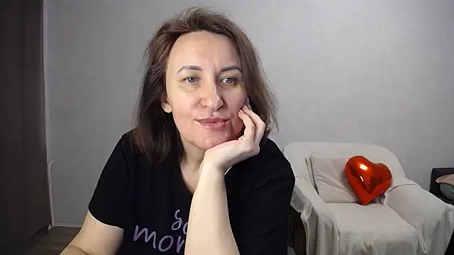 DonnaMagdalena online show from February 2026 07:10:02 AM