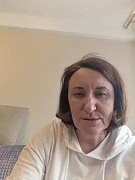 DonnaMagdalena online show from April 2026 01:51:01 PM