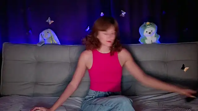 intolerable girl online show from November 2025 08:34:02 PM