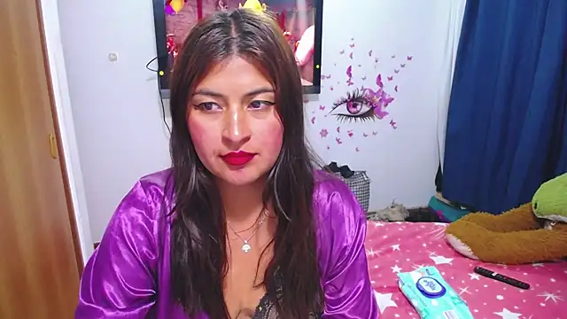 Yunhot  online show from April 2026 01:08:02 AM