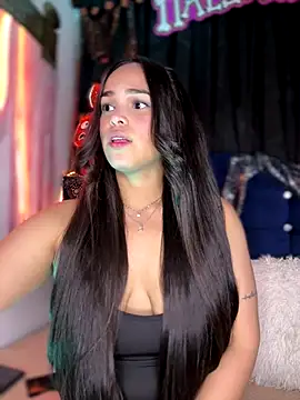 Merloth online show from October 2025 10:33:02 PM