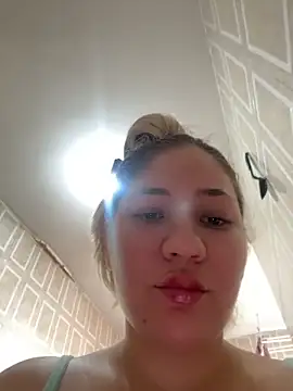 Celestedubois online show from November 2025 07:17:02 PM