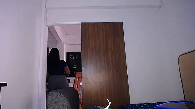 Snapshot of yselahot chatting on January 2026 02:21:02 PM yselahot online show from January 2026 02:21:02 PM