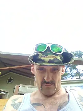 ClydeCan409 online show from March 2026 03:32:02 PM