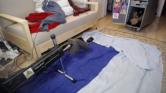 natjuk online show from April 2026 05:41:02 PM