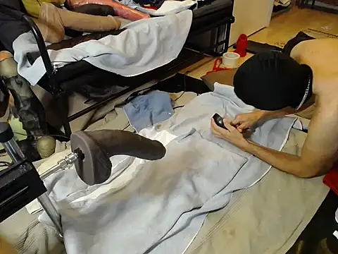 natjuk online show from November 2025 03:33:02 PM