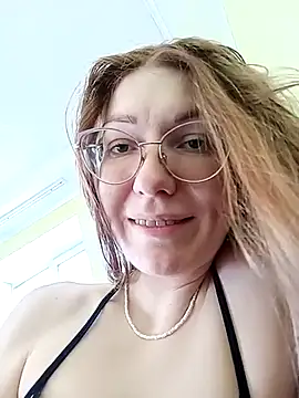 Snapshot of _Sweet_Love_ chatting on March 2025 11:32:01 AM Sweet Love online show from March 2025 11:32:01 AM