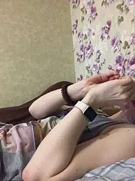  Sweet Love  online show from April 2026 02:07:02 PM