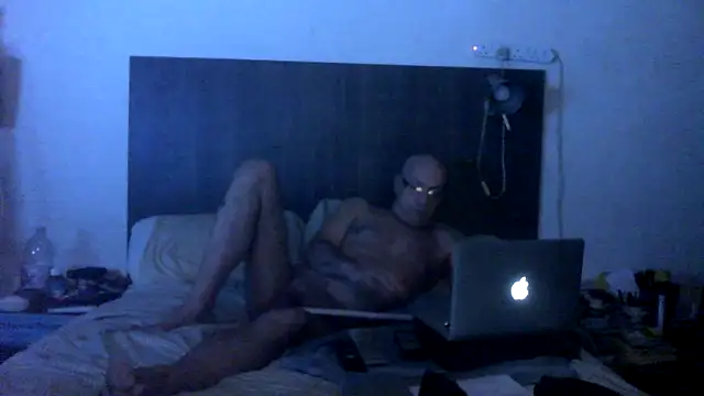 Snapshot of dazuk4513 chatting on May 2026 09:54:01 PM dazuk4513 online show from May 2026 09:54:01 PM