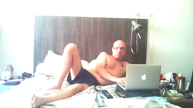 Snapshot of dazuk4513 chatting on May 2026 05:10:02 PM dazuk4513 online show from May 2026 05:10:02 PM
