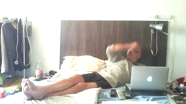 Snapshot of dazuk4513 chatting on May 2026 04:04:02 PM dazuk4513 online show from May 2026 04:04:02 PM