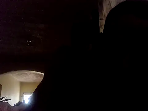 LookingLover34 online show from November 2025 05:50:01 PM