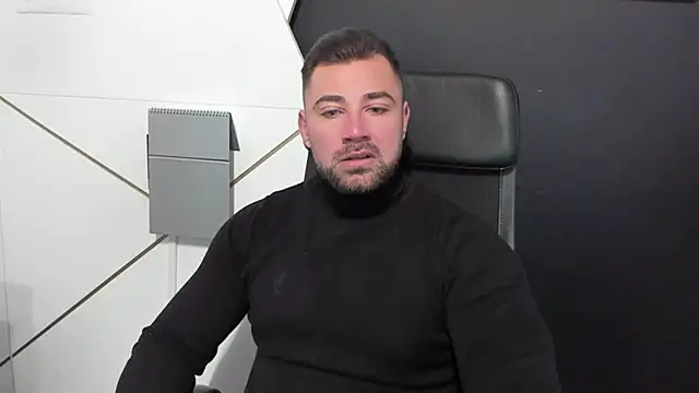 Snapshot of DuncanStone chatting on February 2025 05:05:02 AM DuncanStone online show from February 2025 05:05:02 AM