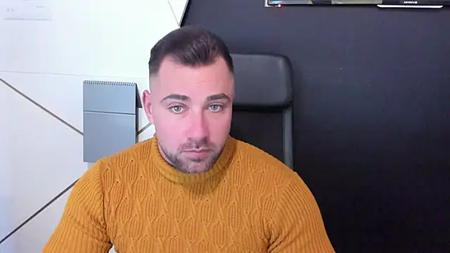 Snapshot of DuncanStone chatting on February 2025 08:51:02 AM DuncanStone online show from February 2025 08:51:02 AM