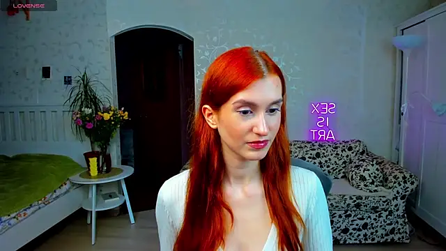 Snapshot of Sally_Biscuit chatting on September 2025 12:30:02 PM Sally Biscuit online show from September 2025 12:30:02 PM