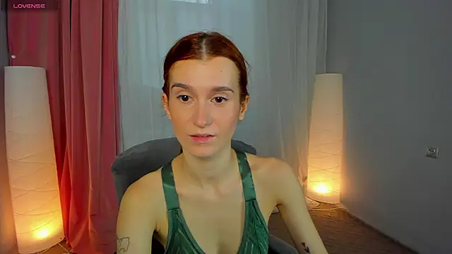 Snapshot of Sally_Biscuit chatting on February 2025 10:28:02 AM Sally Biscuit online show from February 2025 10:28:02 AM
